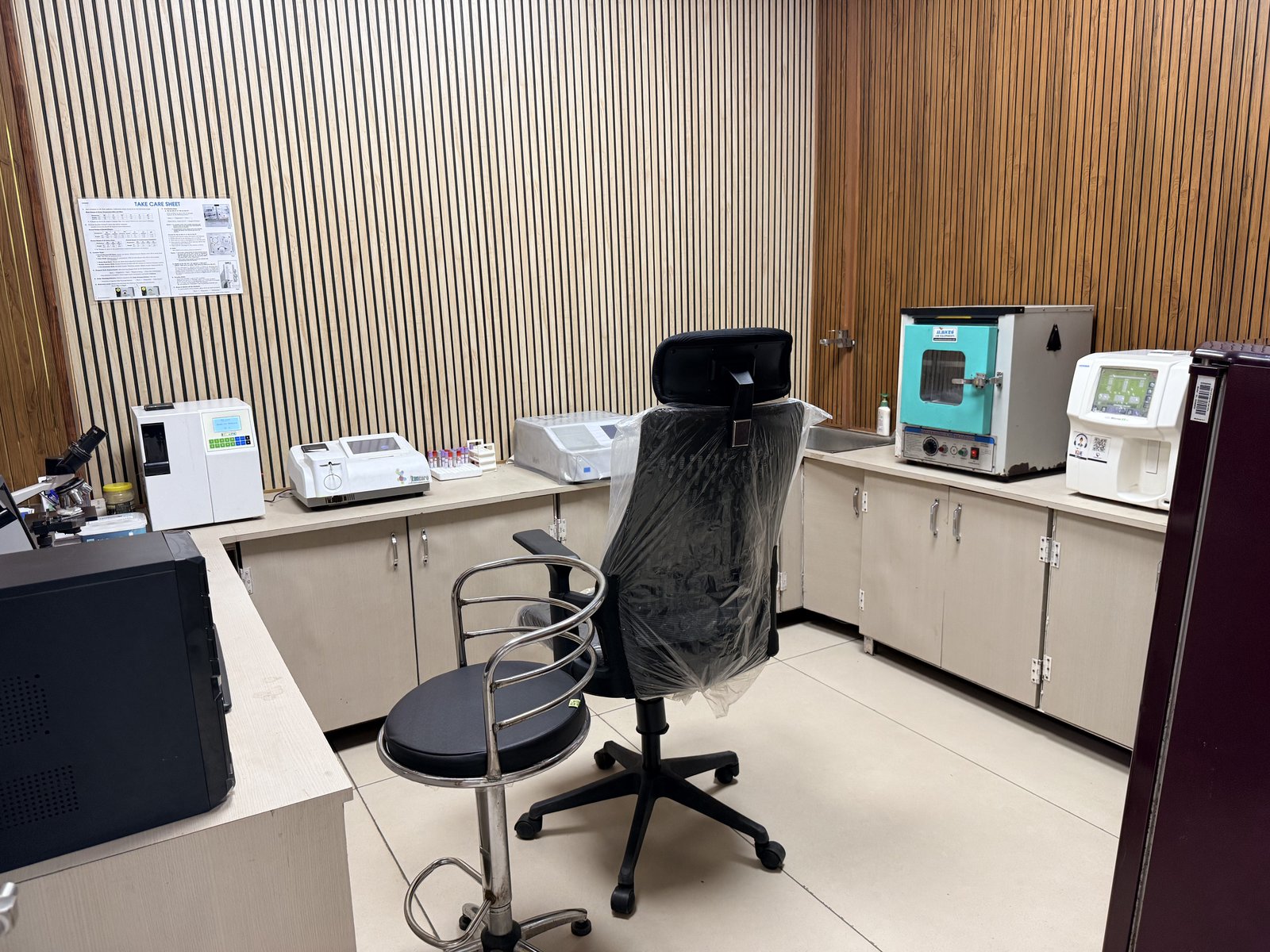 Automated Diagnostic Pathology Lab